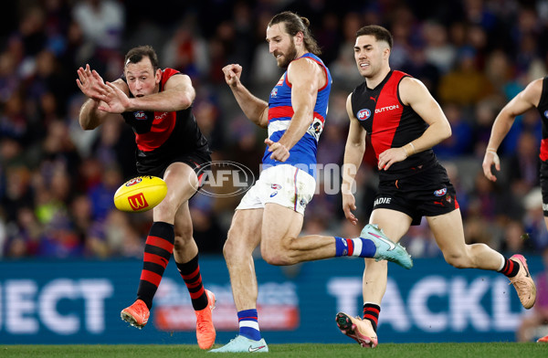 AFL 2025 Round 20 - Essendon v Western Bulldogs - A-60751046