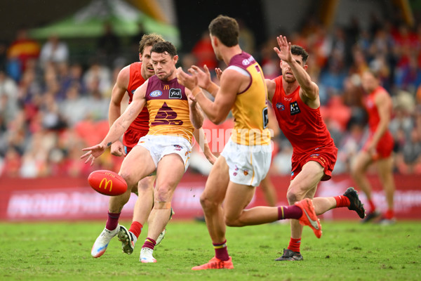 AFL 2025 Round 20 - Gold Coast v Brisbane - A-60756366