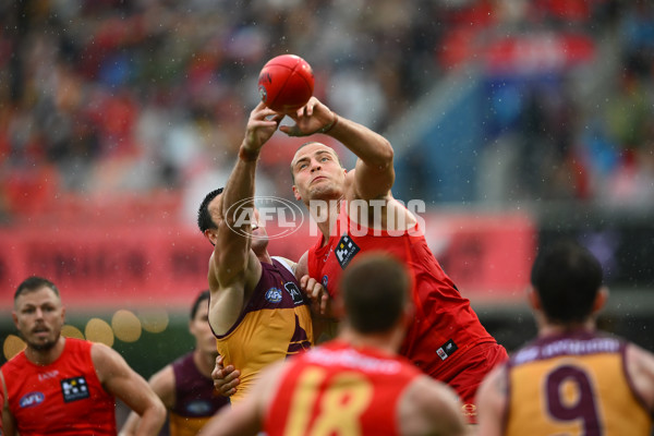 AFL 2025 Round 20 - Gold Coast v Brisbane - A-60759346