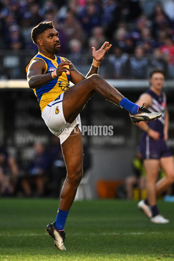 AFL 2025 Round 20 - Fremantle v West Coast - A-60772929