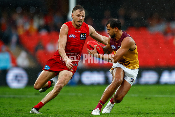 AFL 2025 Round 20 - Gold Coast v Brisbane - A-60778077