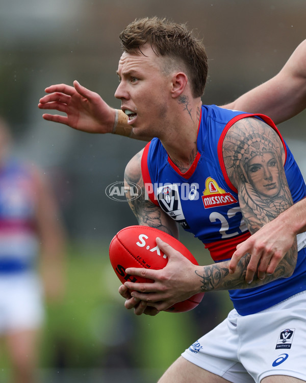 VFL 2025 Round 18 - Essendon v Footscray Bulldogs - A-60781149