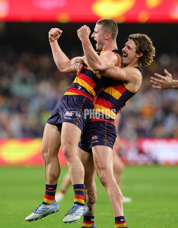 AFL 2025 Round 20 - Adelaide v Port Adelaide - A-60783048