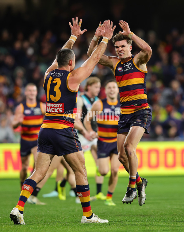 AFL 2025 Round 20 - Adelaide v Port Adelaide - A-60783070