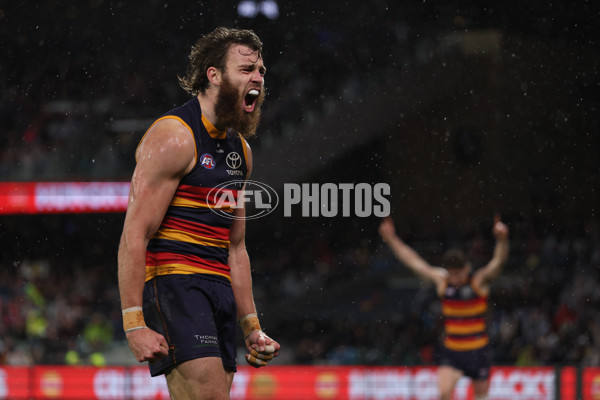 AFL 2025 Round 20 - Adelaide v Port Adelaide - A-60783801
