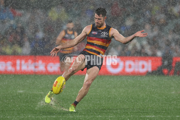 AFL 2025 Round 20 - Adelaide v Port Adelaide - A-60786009