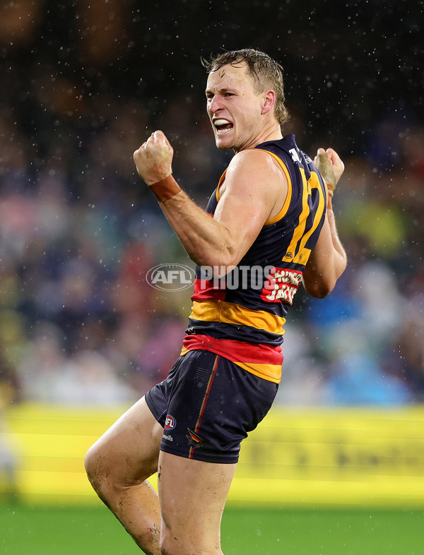 AFL 2025 Round 20 - Adelaide v Port Adelaide - A-60788432