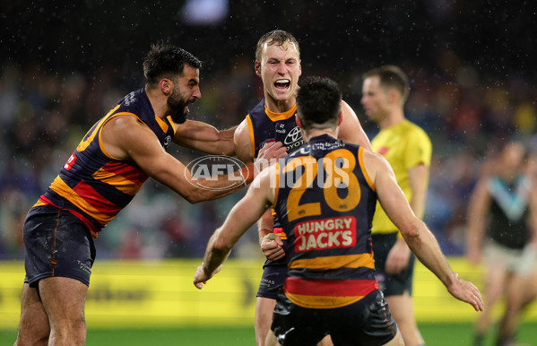 AFL 2025 Round 20 - Adelaide v Port Adelaide - A-60788436