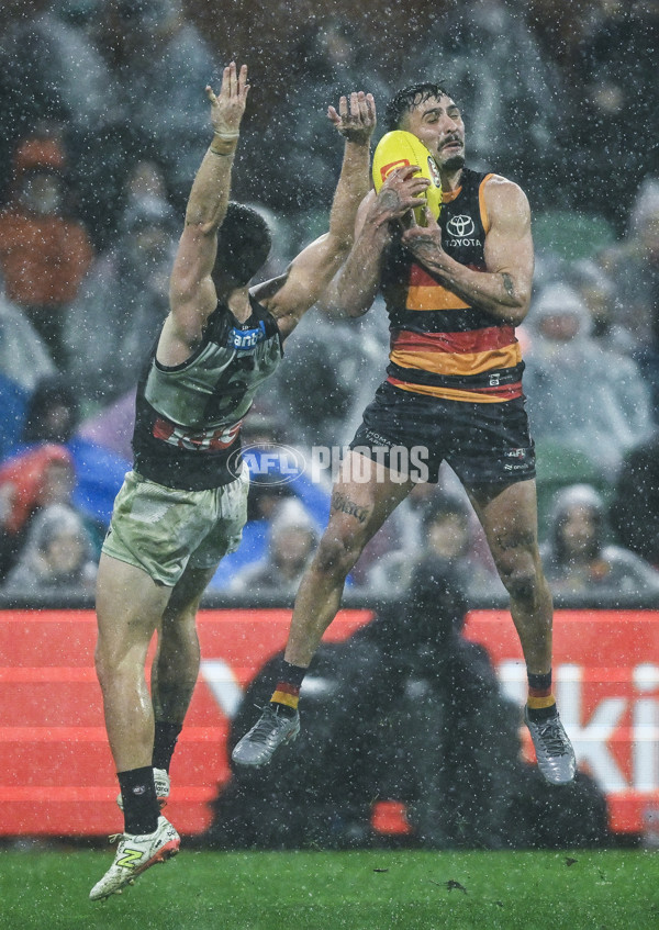 AFL 2025 Round 20 - Adelaide v Port Adelaide - A-60788644