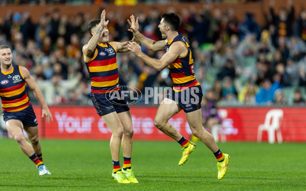 AFL 2025 Round 20 - Adelaide v Port Adelaide - A-60791302