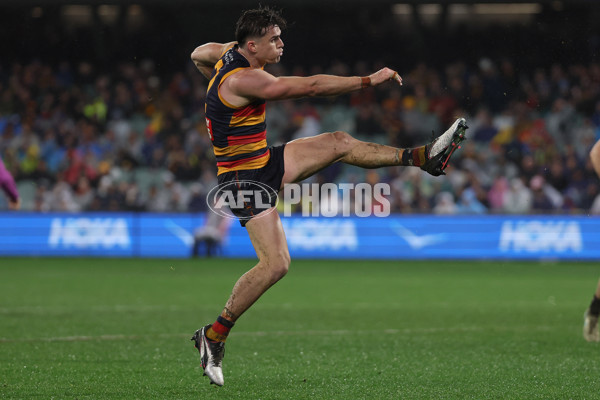 AFL 2025 Round 20 - Adelaide v Port Adelaide - A-60794273