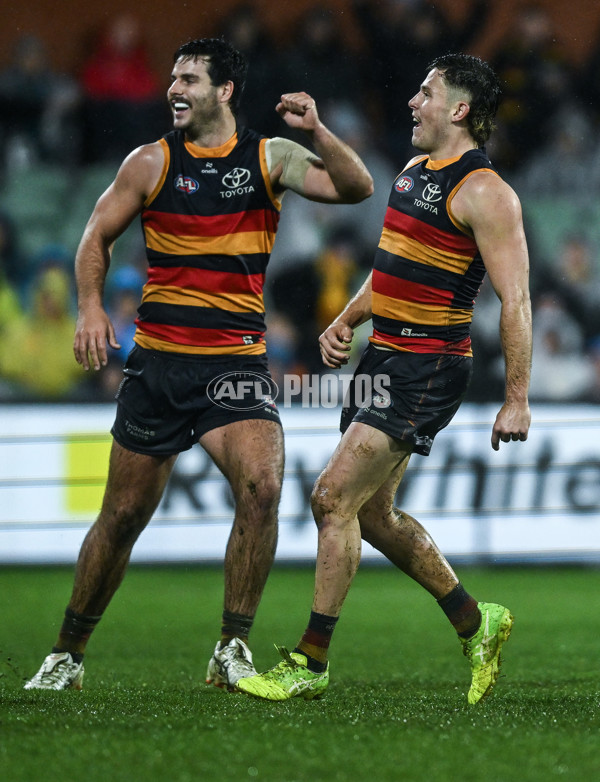AFL 2025 Round 20 - Adelaide v Port Adelaide - A-60795710