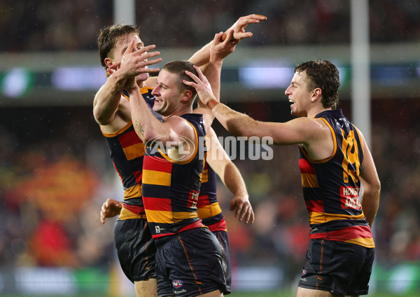 AFL 2025 Round 20 - Adelaide v Port Adelaide - A-60795722