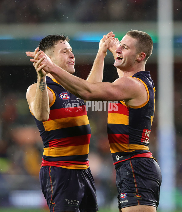 AFL 2025 Round 20 - Adelaide v Port Adelaide - A-60795725