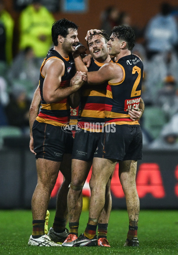 AFL 2025 Round 20 - Adelaide v Port Adelaide - A-60796572