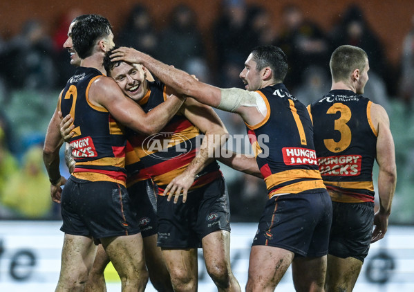 AFL 2025 Round 20 - Adelaide v Port Adelaide - A-60796576