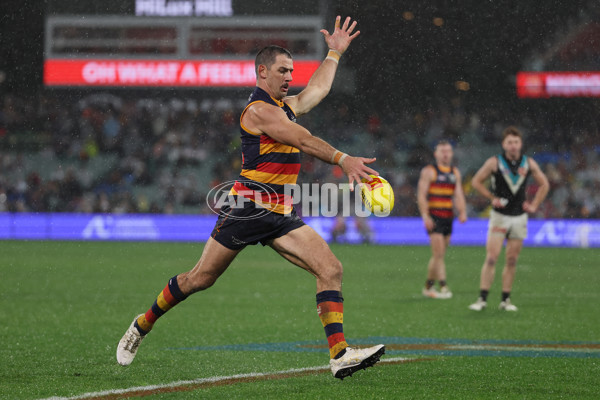 AFL 2025 Round 20 - Adelaide v Port Adelaide - A-60798186