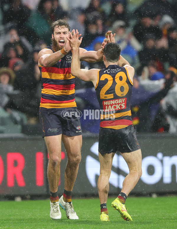 AFL 2025 Round 20 - Adelaide v Port Adelaide - A-60798195