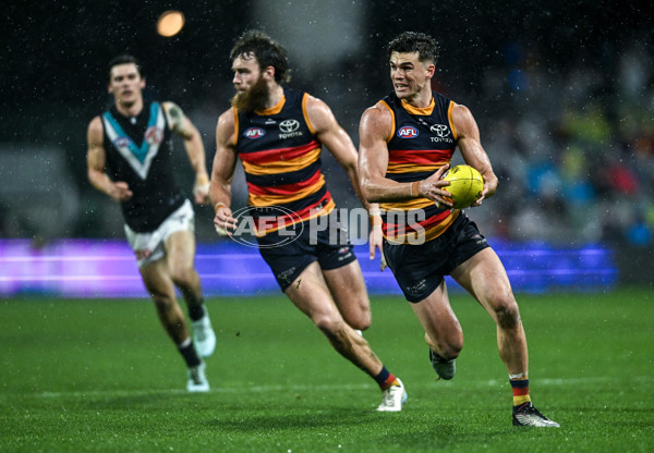AFL 2025 Round 20 - Adelaide v Port Adelaide - A-60798244