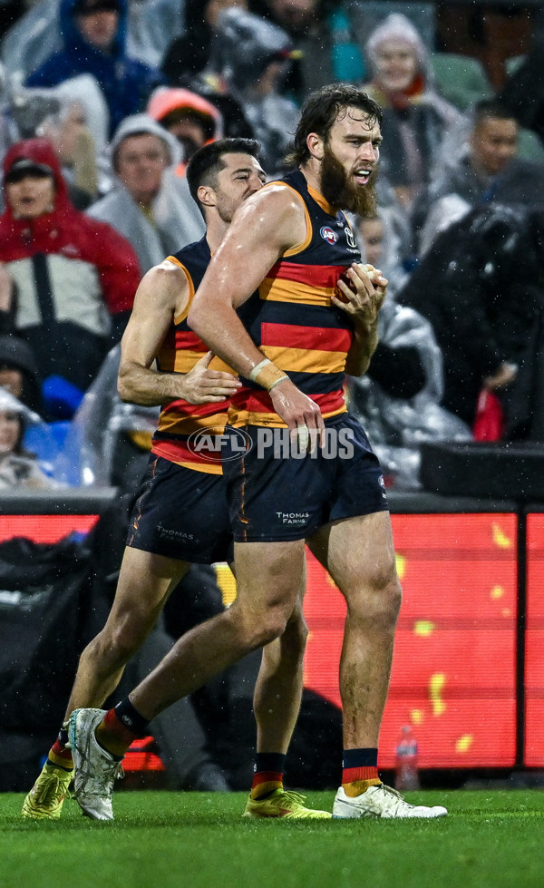 AFL 2025 Round 20 - Adelaide v Port Adelaide - A-60798250