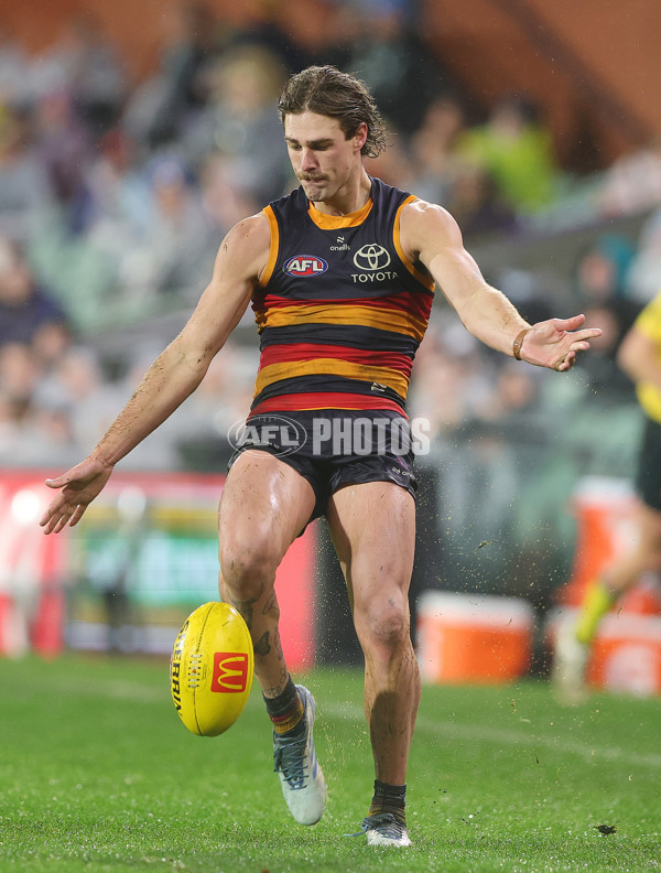 AFL 2025 Round 20 - Adelaide v Port Adelaide - A-60799091