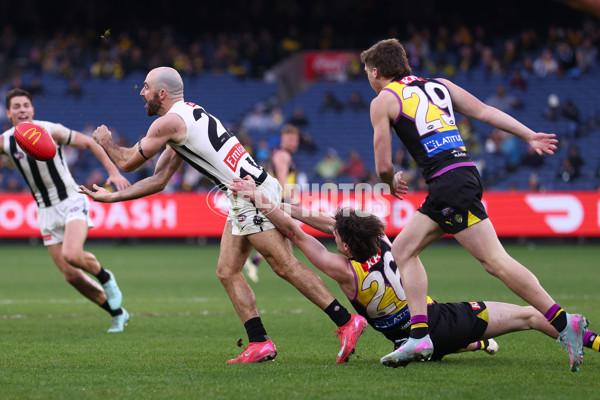AFL 2025 Round 20 - Richmond v Collingwood - A-60816191