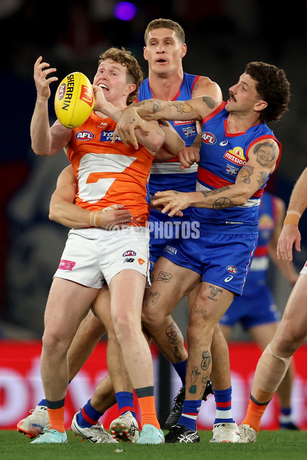 AFL 2025 Round 21 - Western Bulldogs v GWS - A-60844511