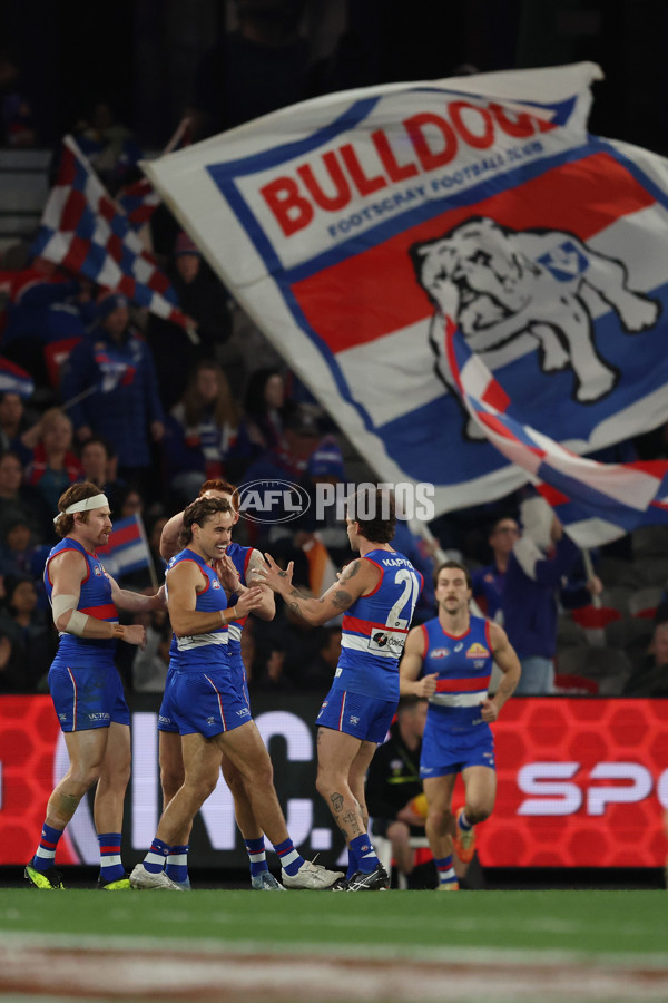 AFL 2025 Round 21 - Western Bulldogs v GWS - A-60845216