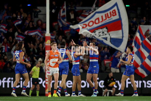 AFL 2025 Round 21 - Western Bulldogs v GWS - A-60847267