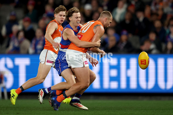 AFL 2025 Round 21 - Western Bulldogs v GWS - A-60847707