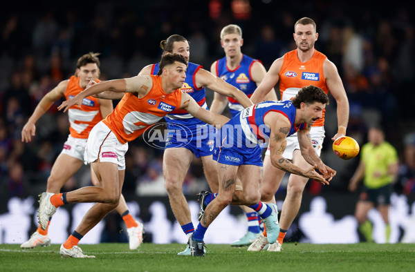 AFL 2025 Round 21 - Western Bulldogs v GWS - A-60849689