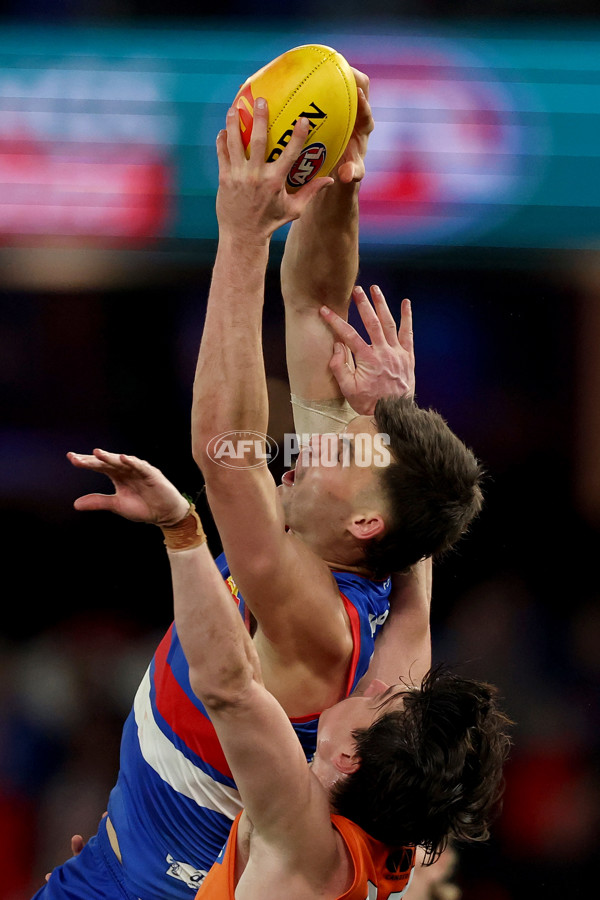 AFL 2025 Round 21 - Western Bulldogs v GWS - A-60850235