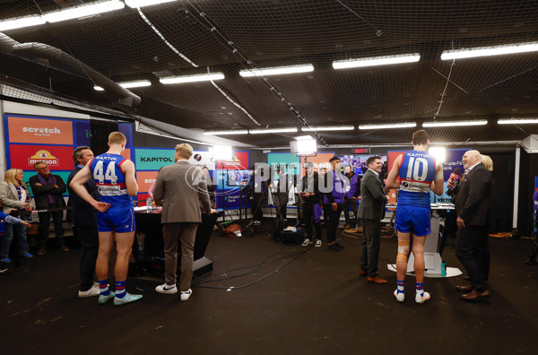 AFL 2025 Round 21 - Western Bulldogs v GWS - A-60852524
