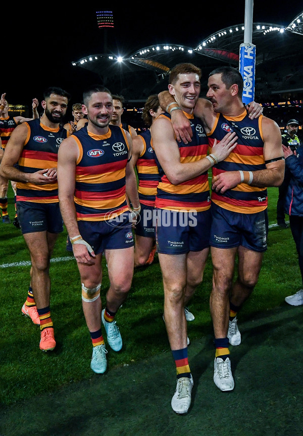 AFL 2025 Round 21 - Adelaide v Hawthorn - A-60905445