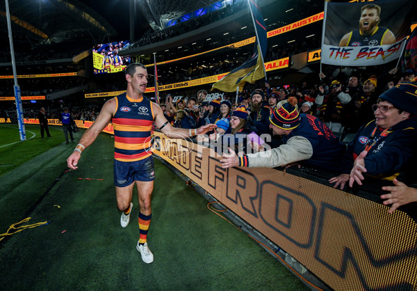 AFL 2025 Round 21 - Adelaide v Hawthorn - A-60905453