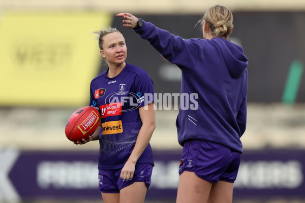 AFLW 2025 Practice Match - Fremantle v St Kilda - A-60923757