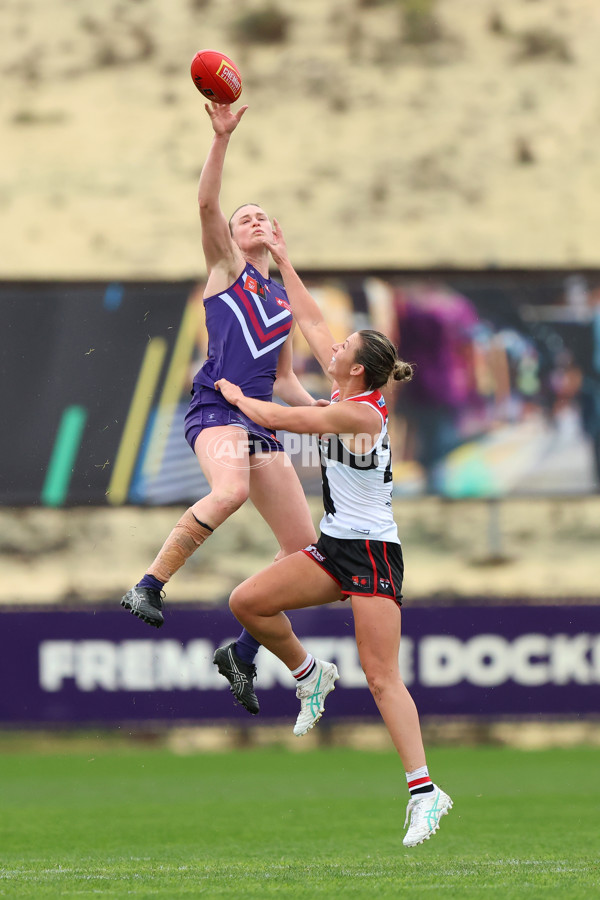 AFLW 2025 Practice Match - Fremantle v St Kilda - A-60923786