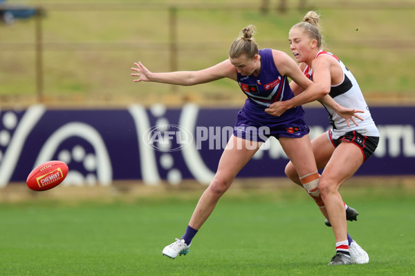 AFLW 2025 Practice Match - Fremantle v St Kilda - A-60923804