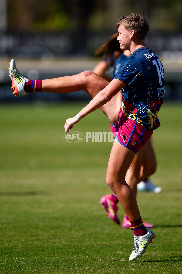 AFLW 2025 Practice Match - Brisbane v Sydney - A-60934055