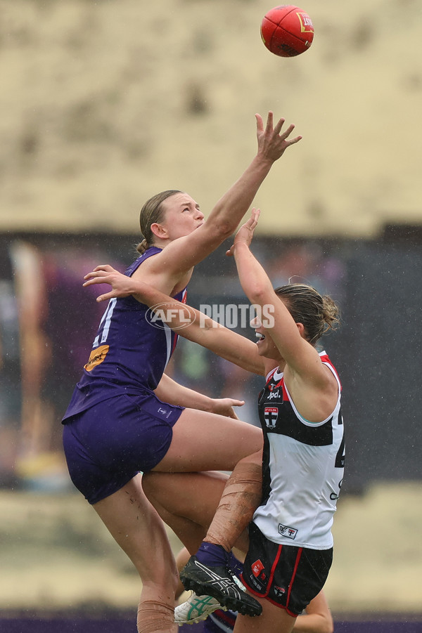 AFLW 2025 Practice Match - Fremantle v St Kilda - A-60983399