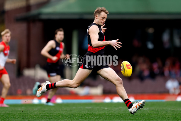 AFL 2025 Round 21 - Sydney v Essendon - A-60999584