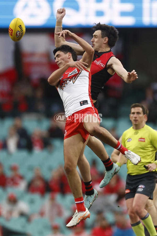 AFL 2025 Round 21 - Sydney v Essendon - A-61001944