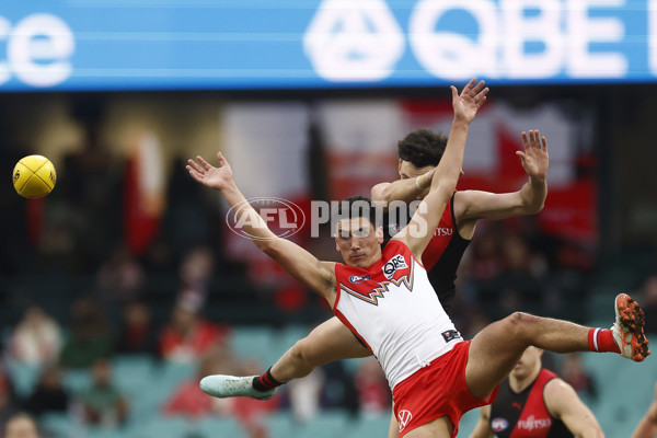 AFL 2025 Round 21 - Sydney v Essendon - A-61001946