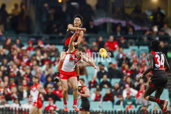 AFL 2025 Round 21 - Sydney v Essendon - A-61001953