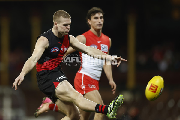 AFL 2025 Round 21 - Sydney v Essendon - A-61004985