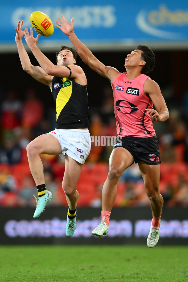 AFL 2025 Round 21 - Gold Coast v Richmond - A-61007387