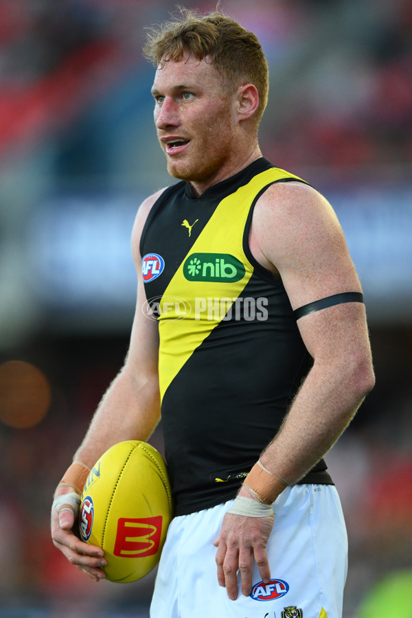 AFL 2025 Round 21 - Gold Coast v Richmond - A-61007764