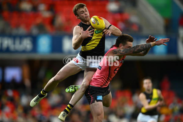 AFL 2025 Round 21 - Gold Coast v Richmond - A-61013136
