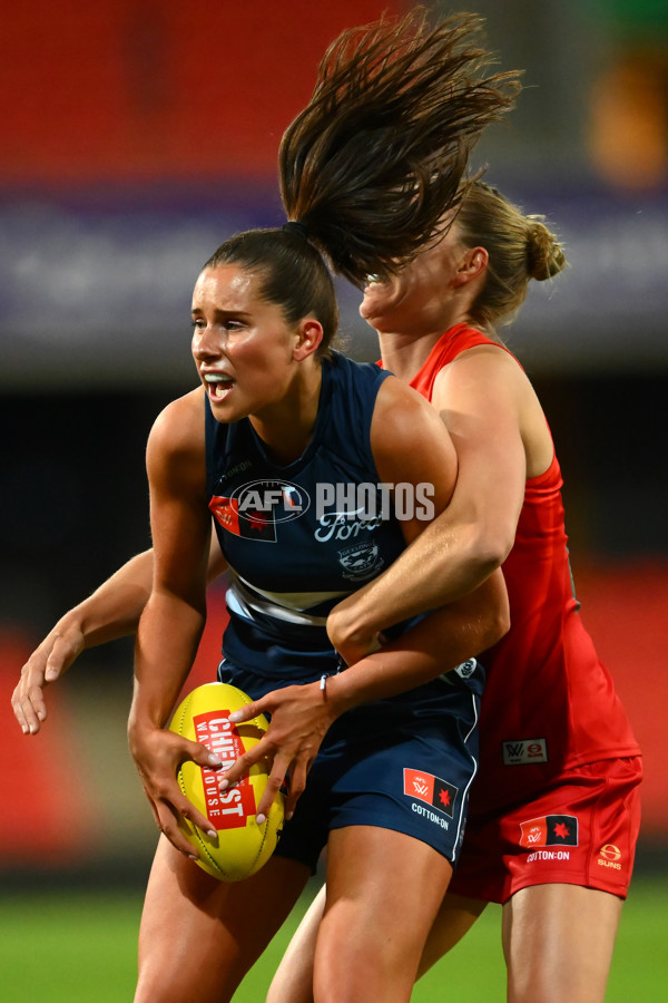 AFLW 2025 Practice Match - Gold Coast v Geelong - A-61015376