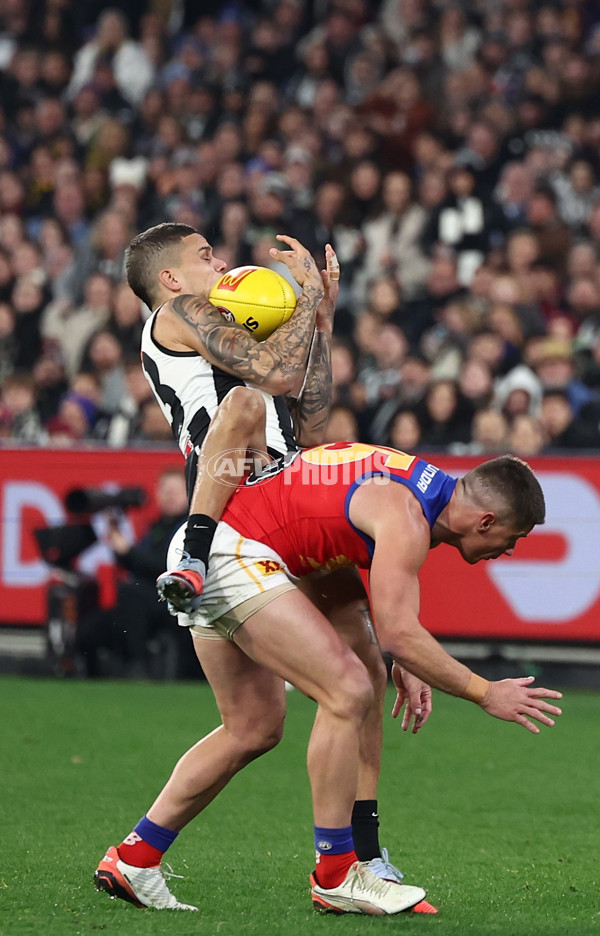 AFL 2025 Round 21 - Collingwood v Brisbane - A-61021084